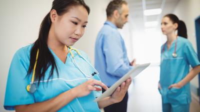 Nurse with tablet